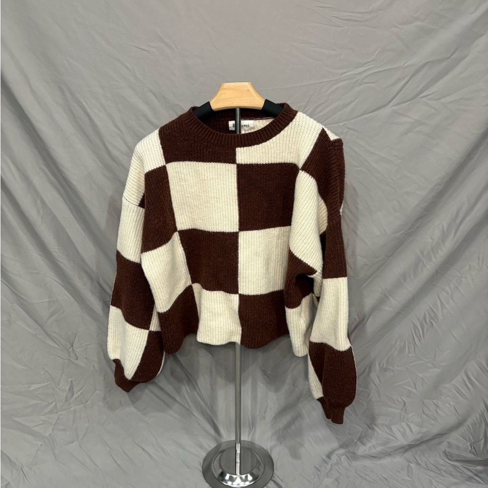Elegant Checkered Knit Sweater